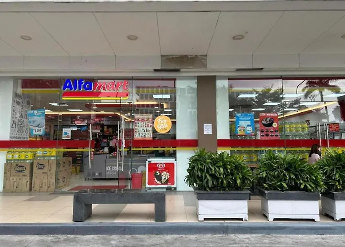 Moa Staycation Located In Shore1 And 2 Residences Pasay 3* Manila