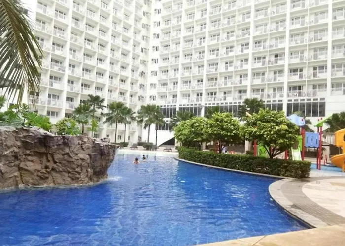 Moa Staycation Located In Shore1 And 2 Residences Pasay