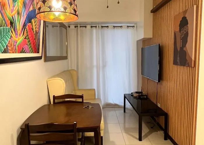 Moa Staycation Located In Shore1 And 2 Residences Pasay Aparthotel