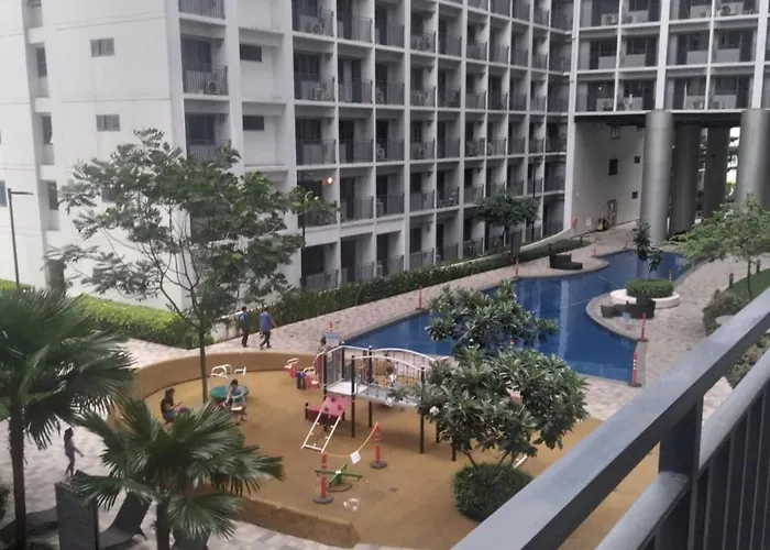 Moa Staycation Located In Shore1 And 2 Residences Pasay Aparthotel